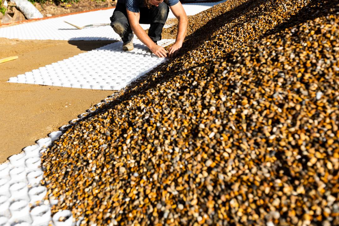 How to install a gravel driveway grid system